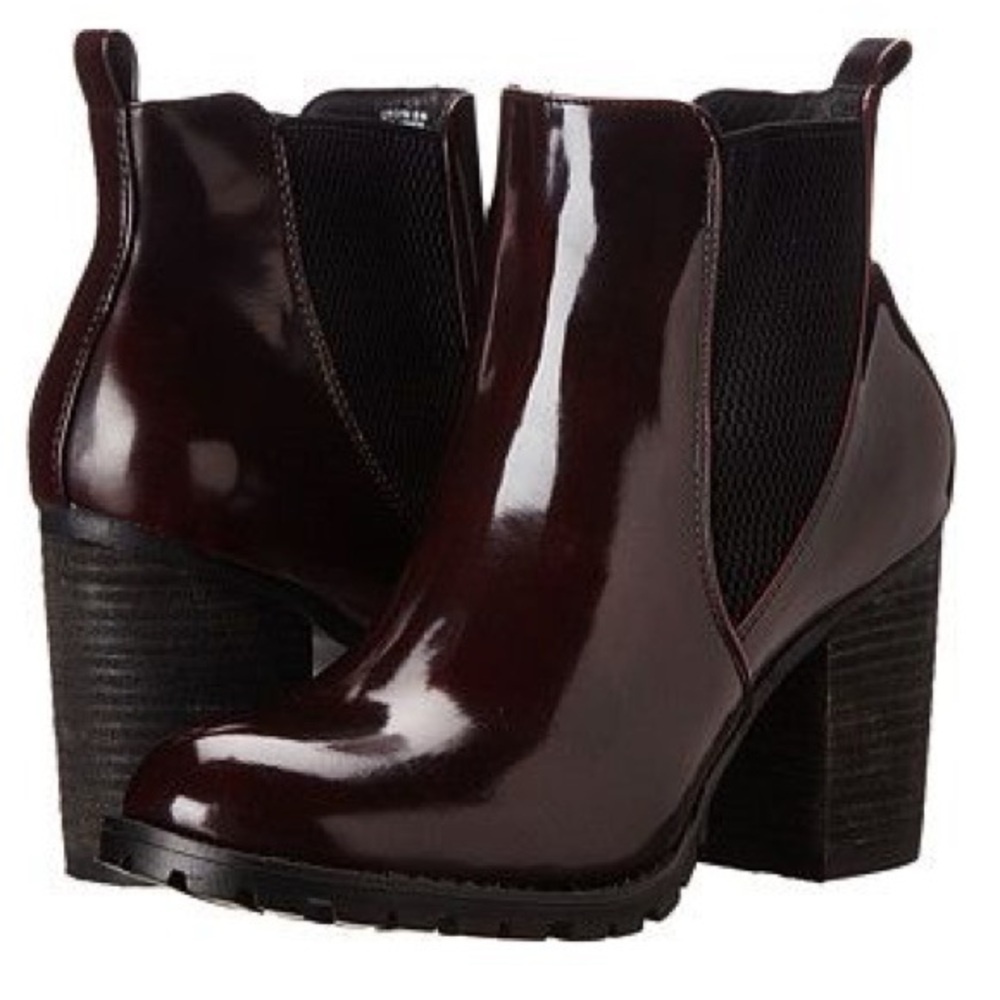 Steve Madden Block Heeled Patent Leather Boots - Size 8 - plum/burgundy